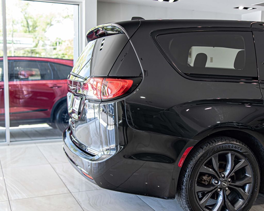 2019 Chrysler Pacifica Touring Plus