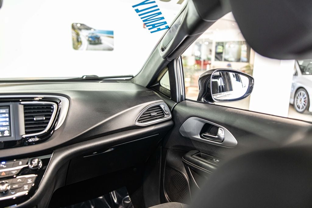 2019 Chrysler Pacifica Touring Plus