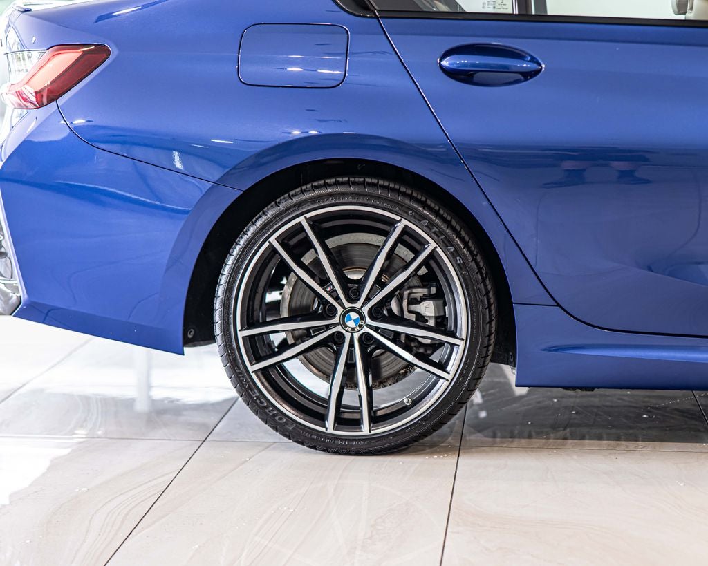 2023 BMW 3 Series 330i xDrive