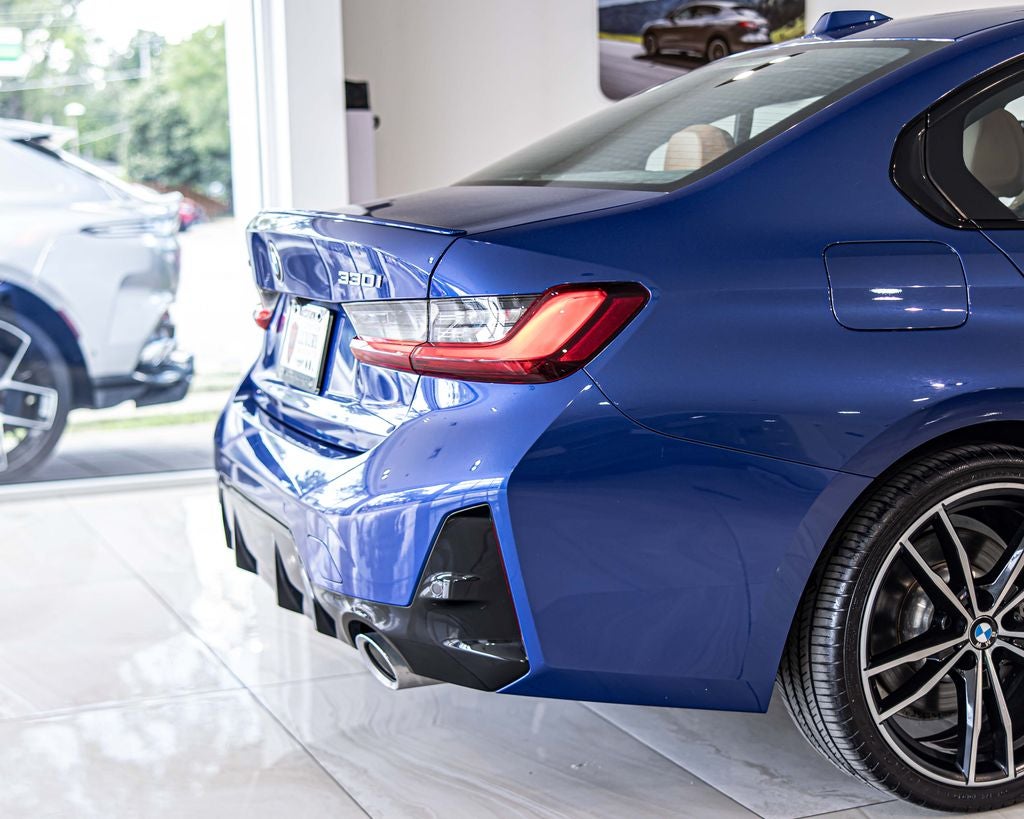 2023 BMW 3 Series 330i xDrive