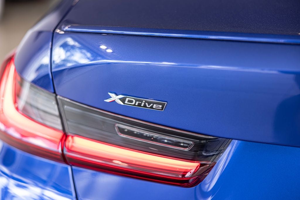 2023 BMW 3 Series 330i xDrive