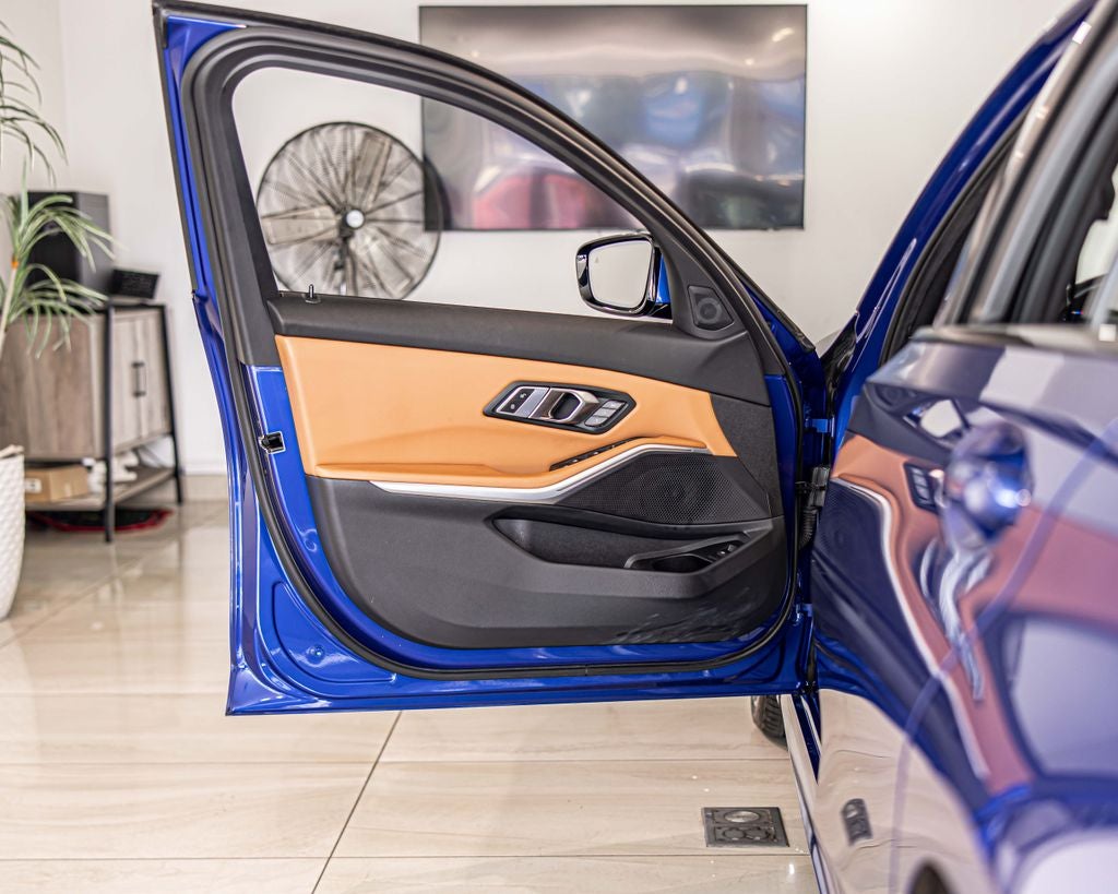 2023 BMW 3 Series 330i xDrive