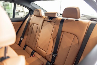 2023 BMW 3 Series 330i xDrive