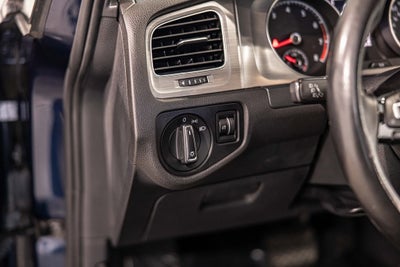 2016 Volkswagen Golf TSI S 4-Door