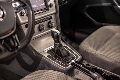 2016 Volkswagen Golf TSI S 4-Door