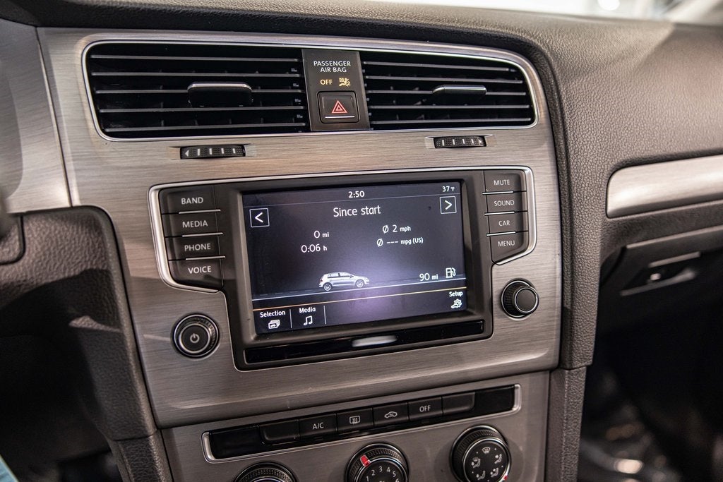 2016 Volkswagen Golf TSI S 4-Door