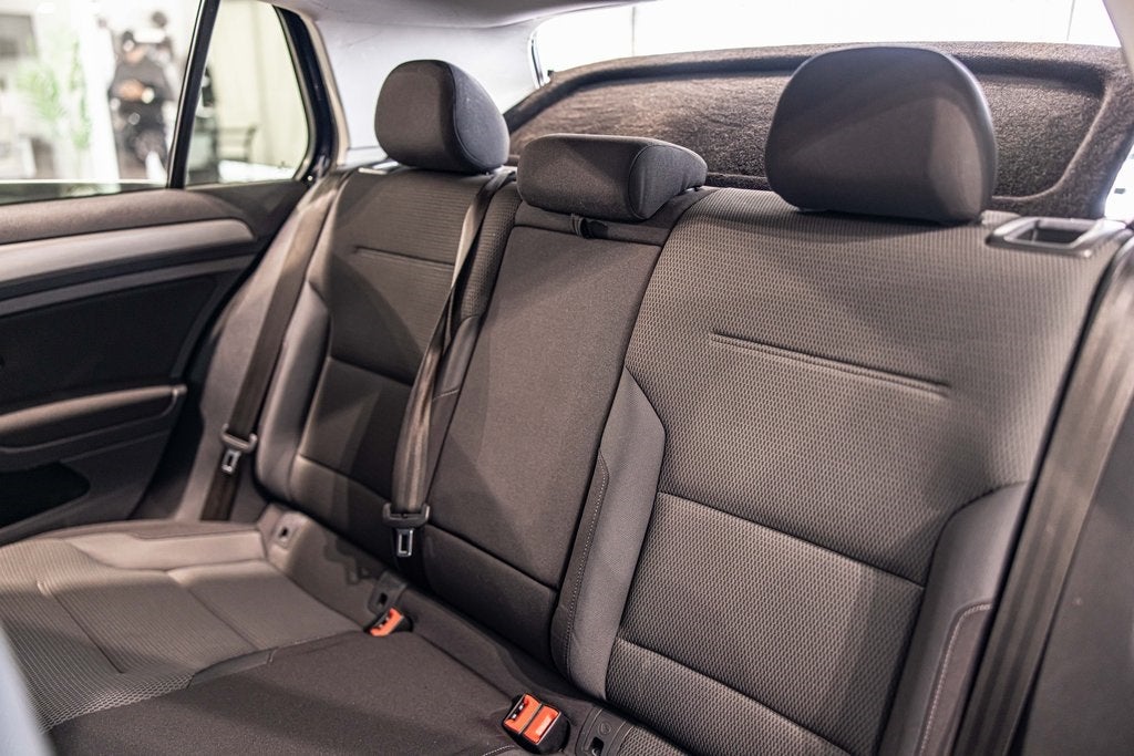 2016 Volkswagen Golf TSI S 4-Door