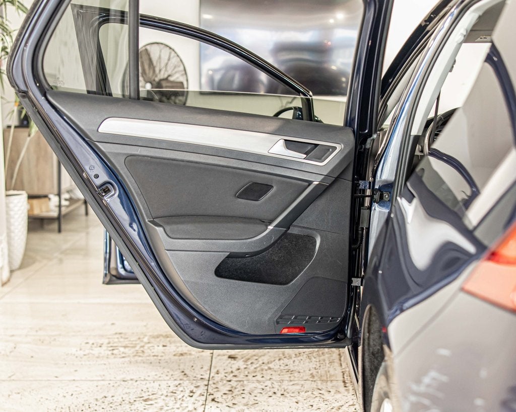 2016 Volkswagen Golf TSI S 4-Door