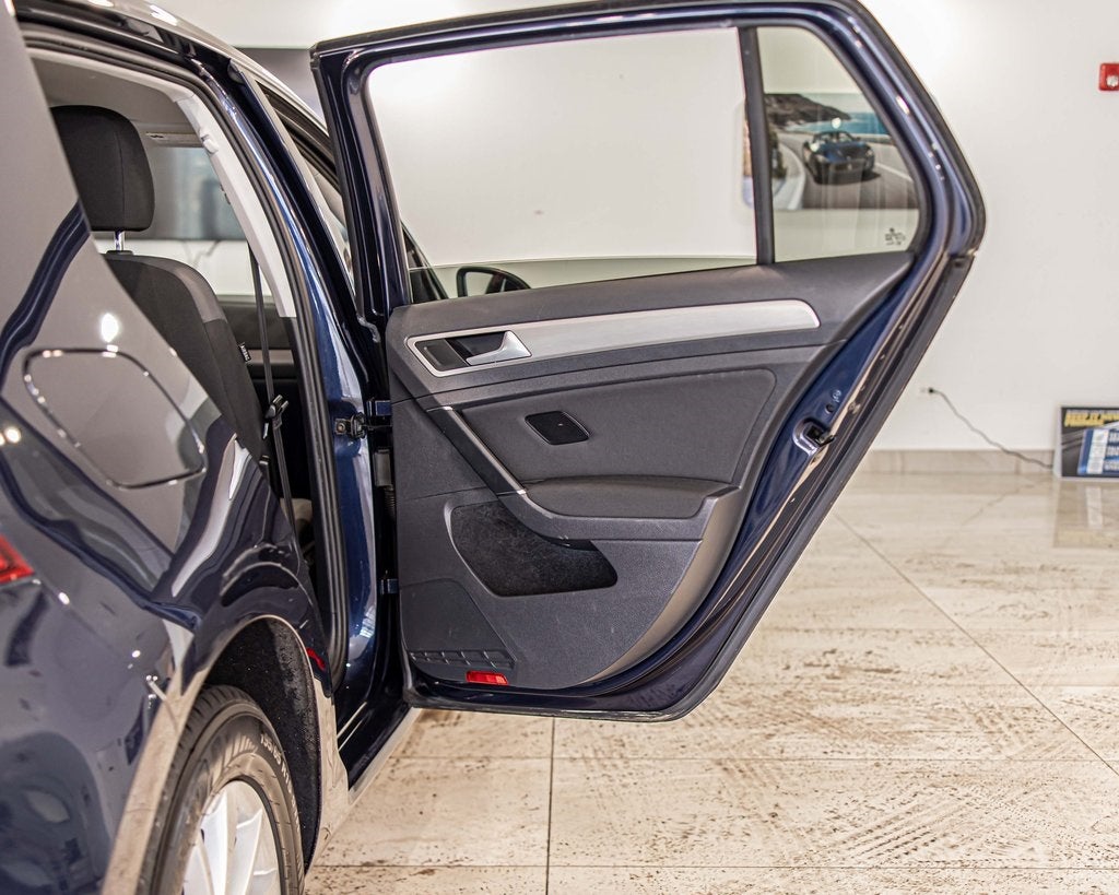 2016 Volkswagen Golf TSI S 4-Door