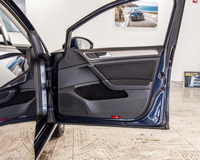 2016 Volkswagen Golf TSI S 4-Door