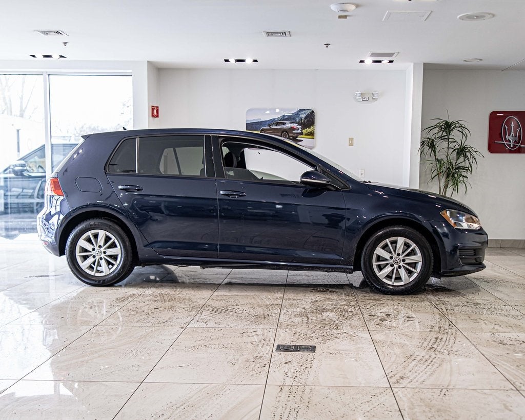 2016 Volkswagen Golf TSI S 4-Door