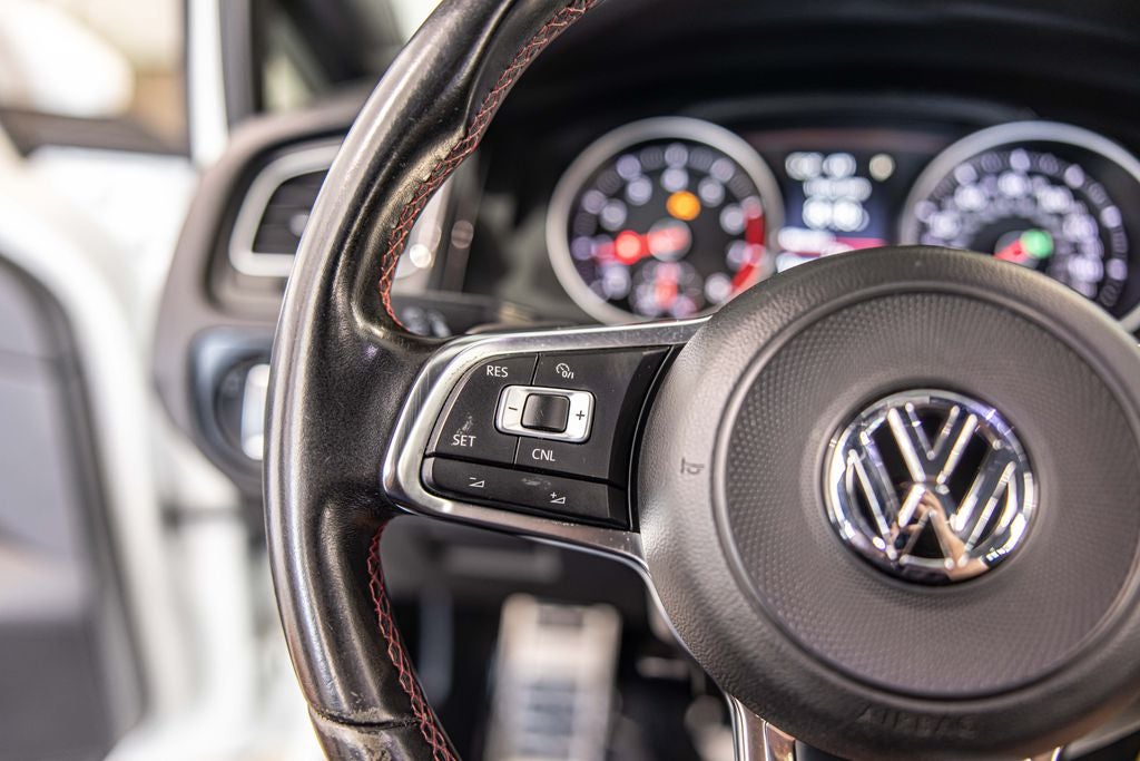 2017 Volkswagen Golf GTI S