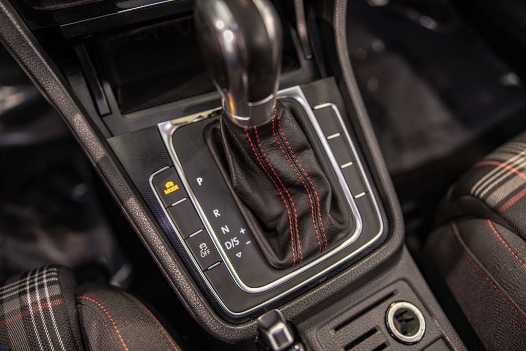 2017 Volkswagen Golf GTI S