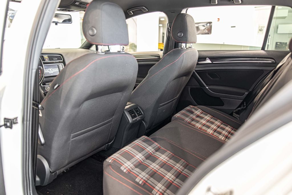 2017 Volkswagen Golf GTI S