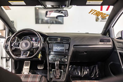 2017 Volkswagen Golf GTI S