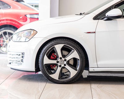 2017 Volkswagen Golf GTI S