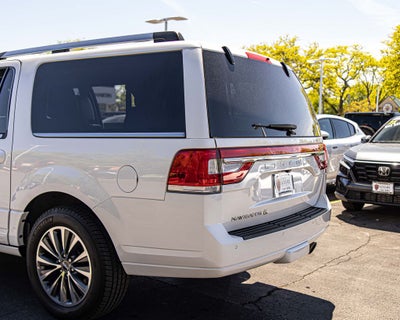 2017 Lincoln Navigator L Select