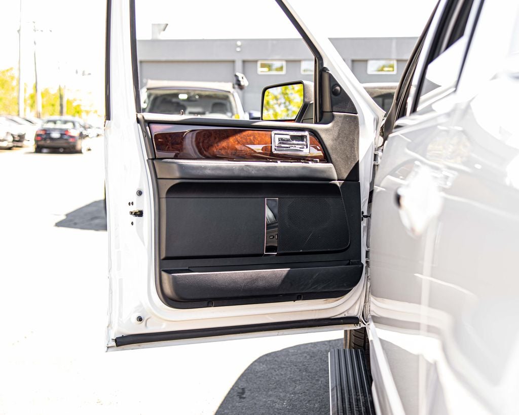 2017 Lincoln Navigator L Select