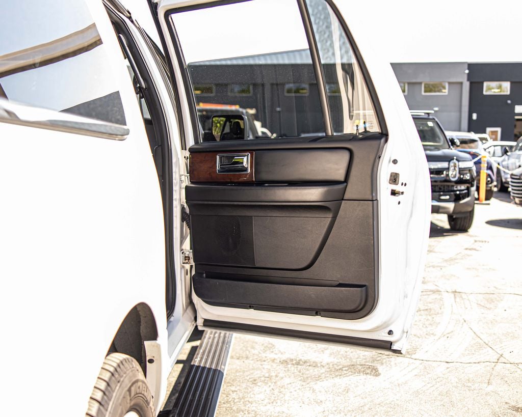 2017 Lincoln Navigator L Select