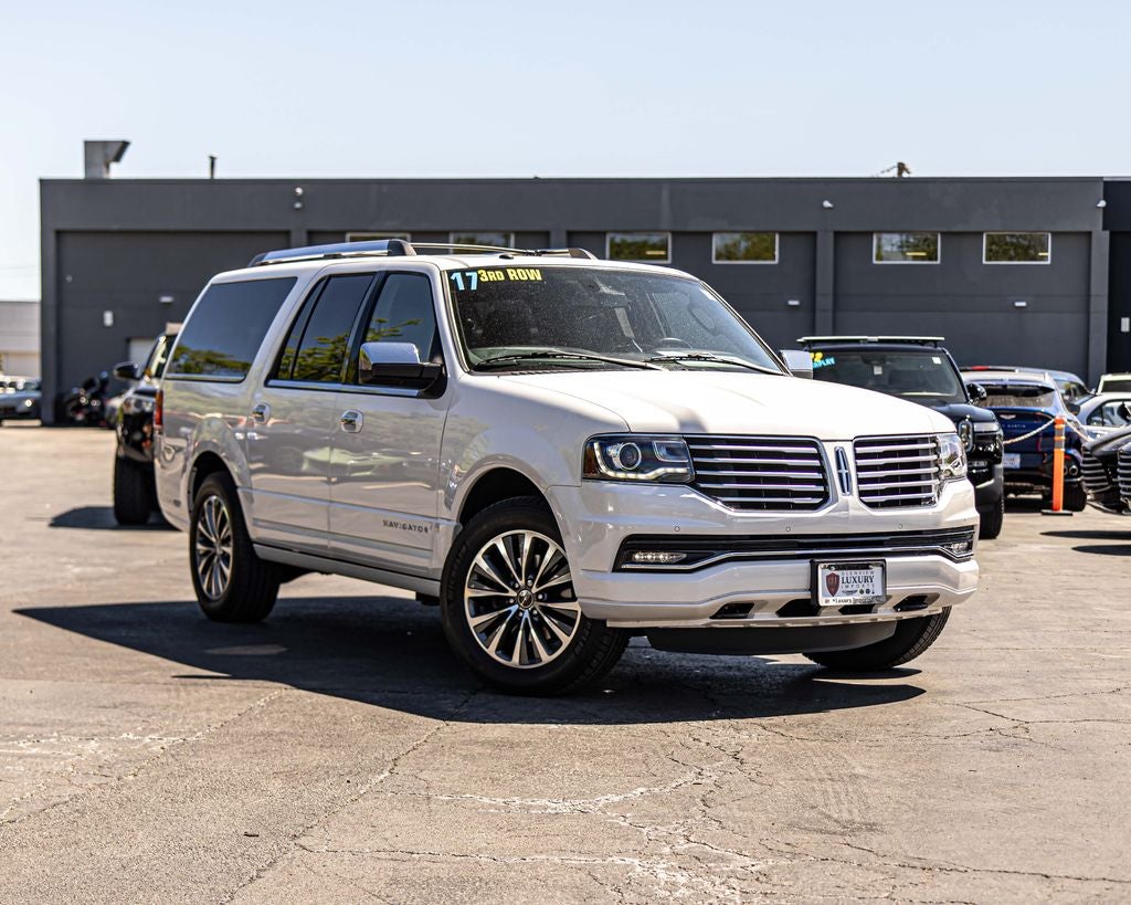 2017 Lincoln Navigator L Select