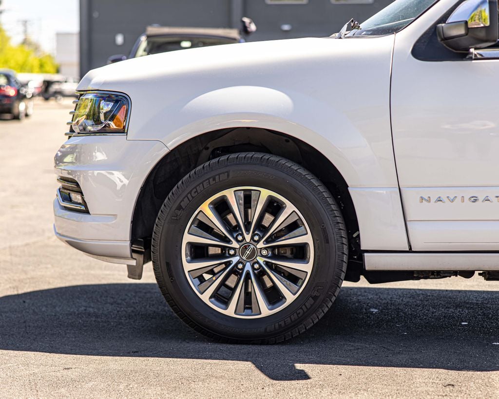 2017 Lincoln Navigator L Select