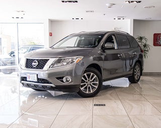 2016 Nissan Pathfinder SV