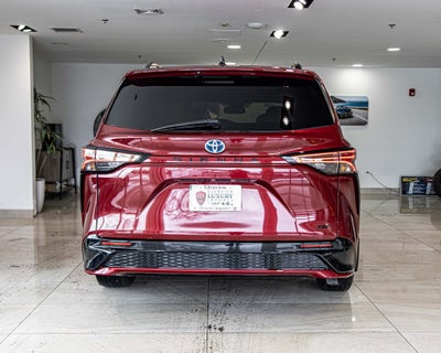 2025 Toyota Sienna XSE