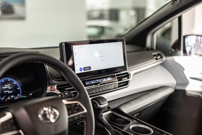 2025 Toyota Sienna XSE