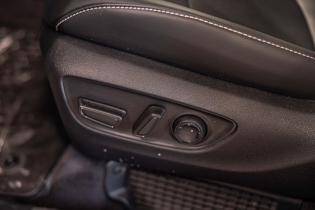 2025 Toyota Sienna XSE