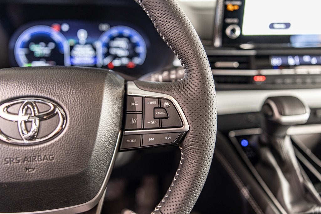 2025 Toyota Sienna XSE