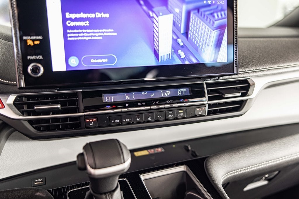 2025 Toyota Sienna XSE