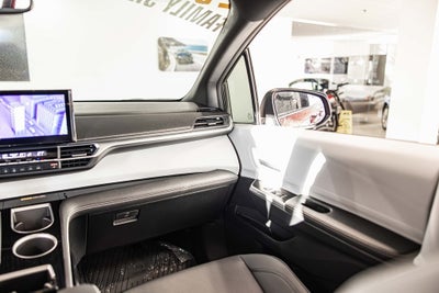 2025 Toyota Sienna XSE