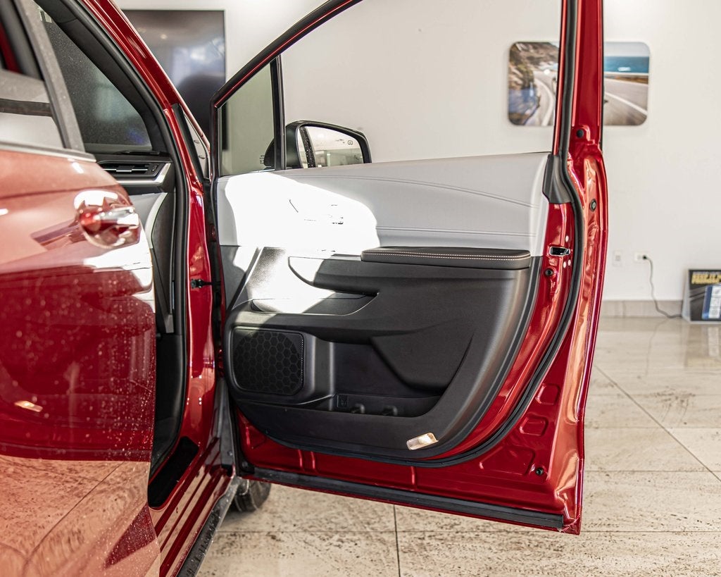 2025 Toyota Sienna XSE