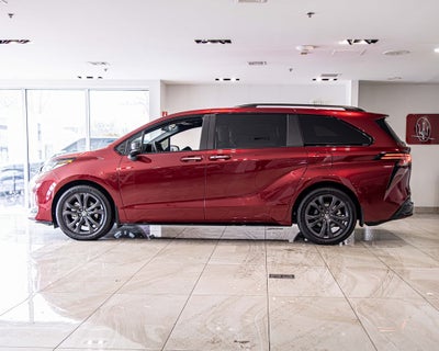 2025 Toyota Sienna XSE