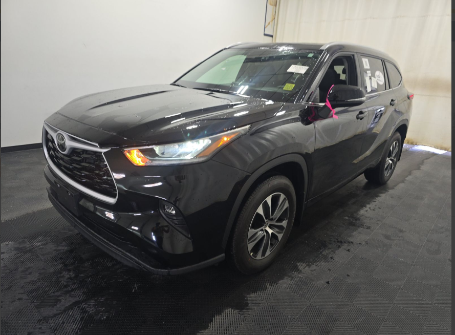 2026 Toyota Highlander XLE