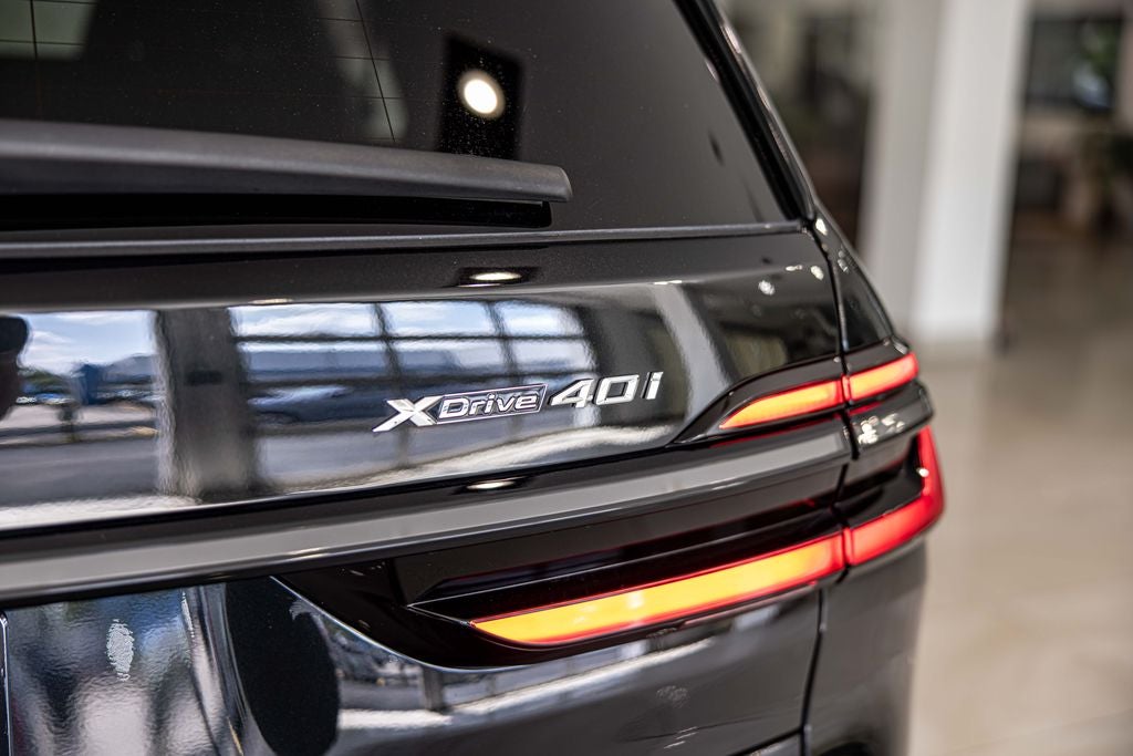 2026 BMW X7 xDrive40i