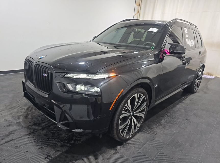 2025 BMW X7 M60i