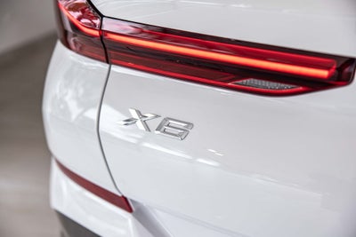 2024 BMW X6 xDrive40i