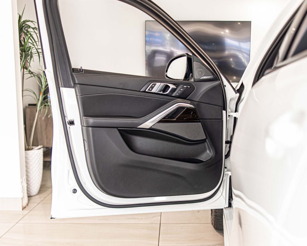 2024 BMW X6 xDrive40i