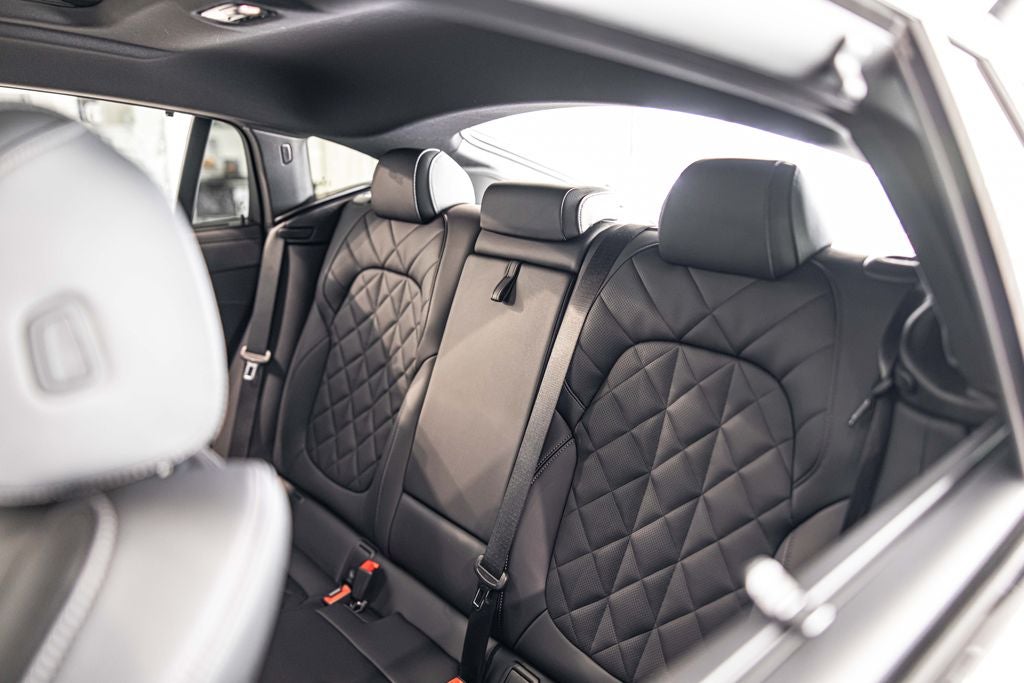 2024 BMW X6 xDrive40i