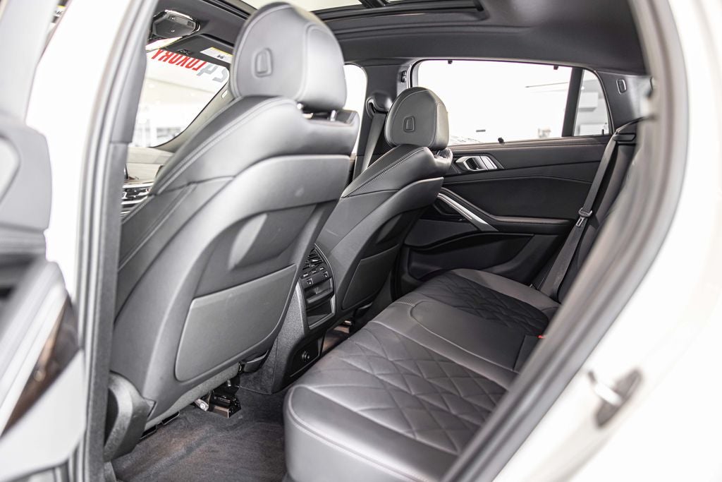 2024 BMW X6 xDrive40i