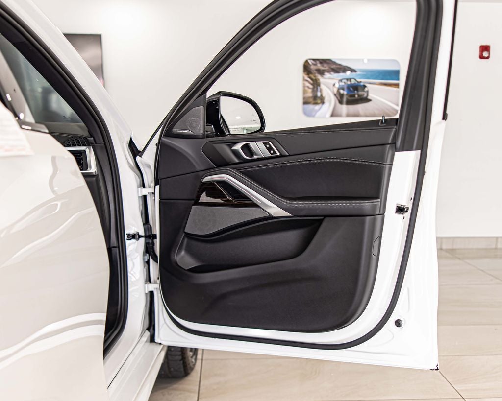 2024 BMW X6 xDrive40i