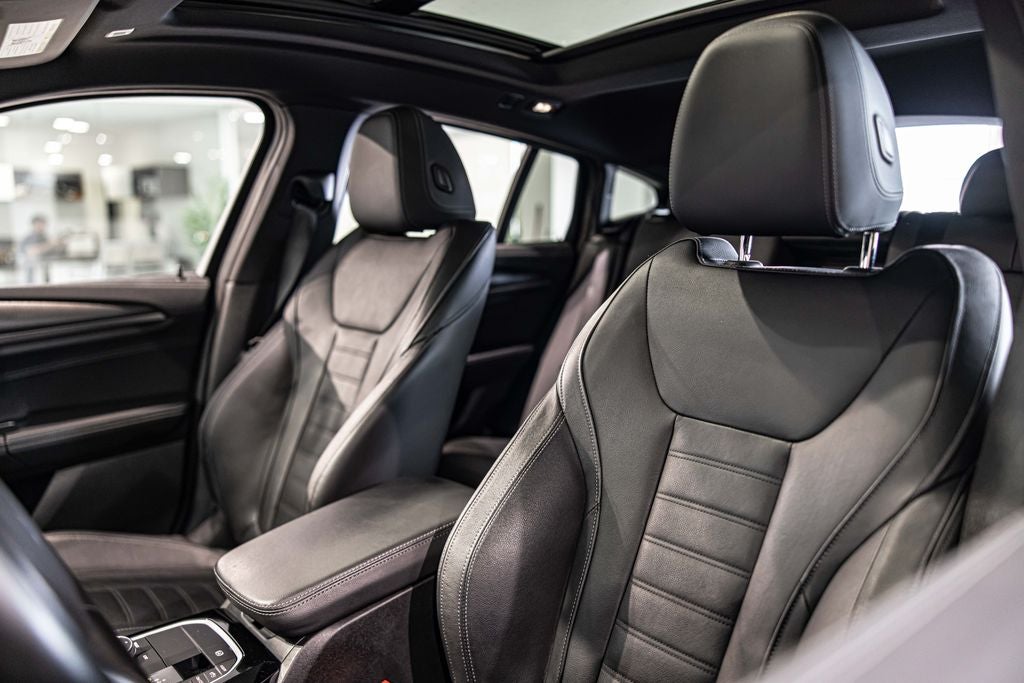 2023 BMW X4 M40i