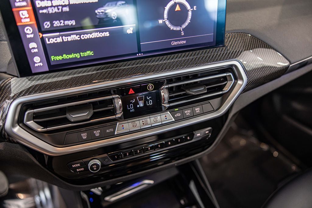 2024 BMW X3 M40i