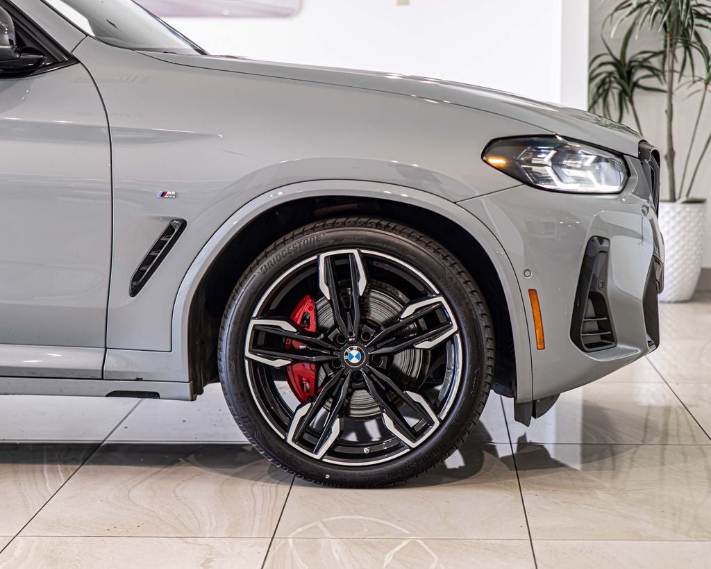2024 BMW X3 M40i