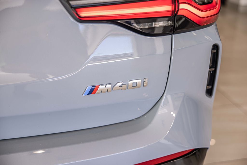 2024 BMW X3 M40i