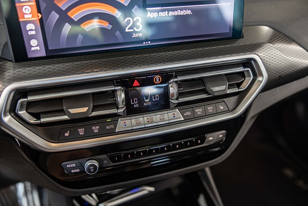 2024 BMW X3 M40i