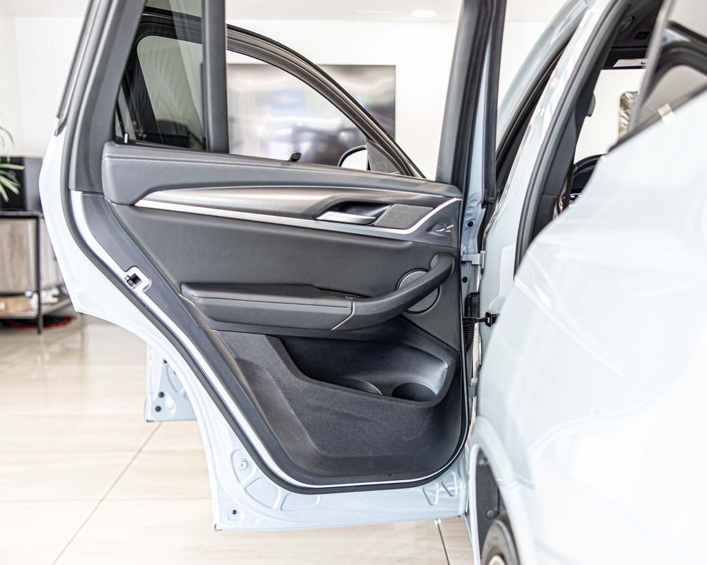 2024 BMW X3 M40i