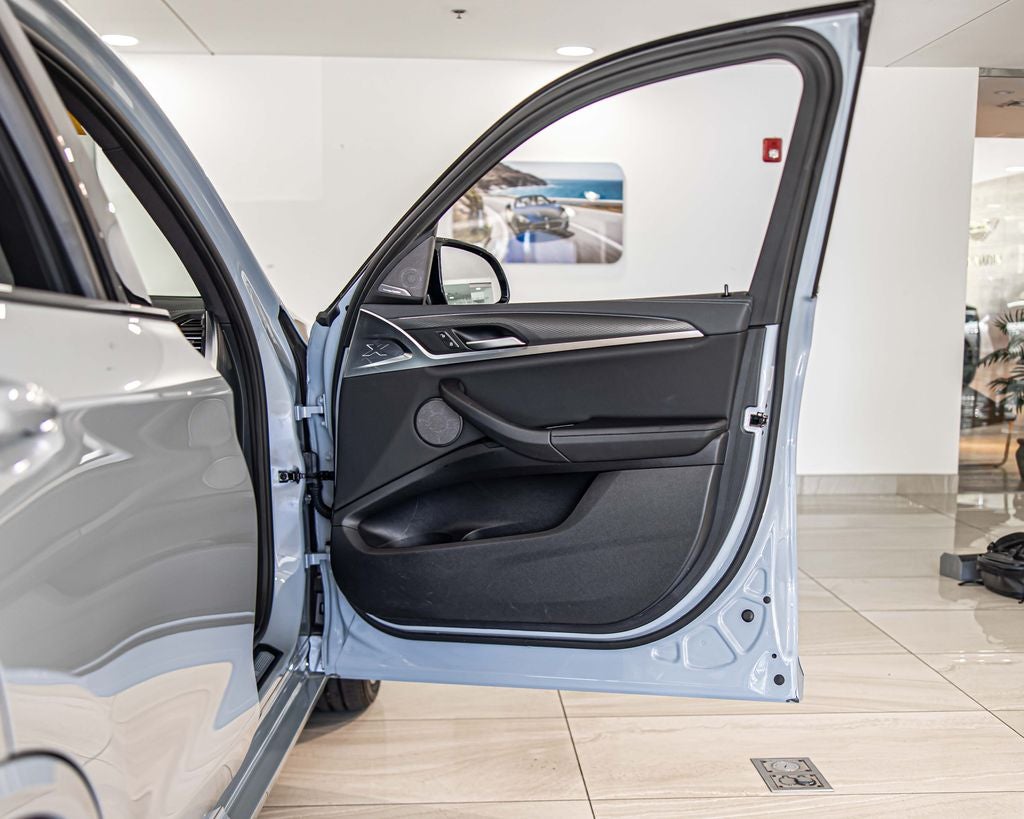 2024 BMW X3 M40i