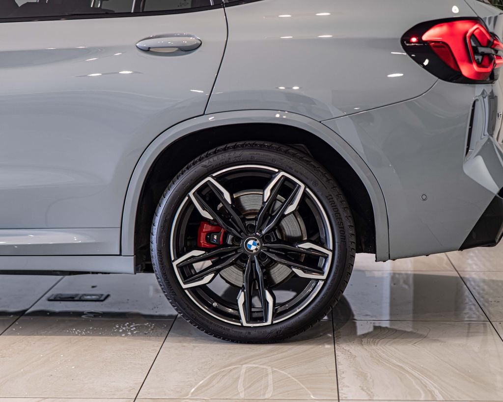 2024 BMW X3 M40i